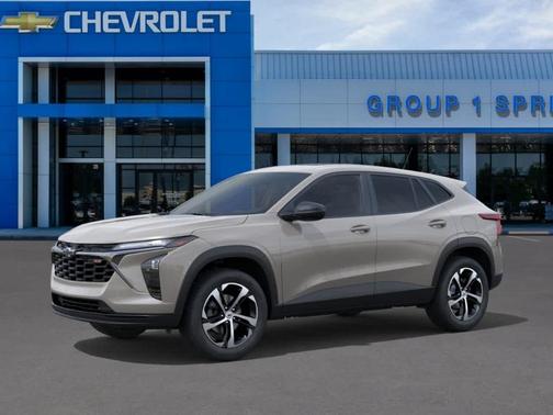 Tan 2026 Chevrolet Trax 1RS