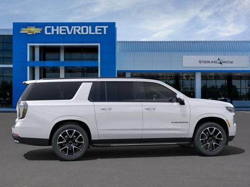 2025 Chevrolet Suburban RST