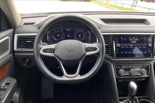 2023 Volkswagen Atlas 2.0T SE w/Technology