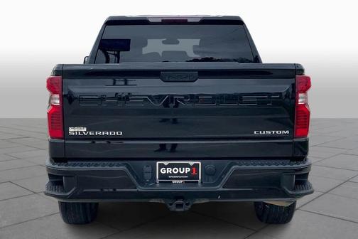 2022 Chevrolet Silverado 1500 Custom