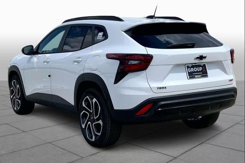 White 2026 Chevrolet Trax 2RS