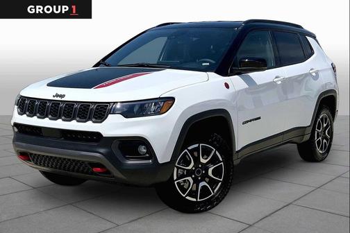 Bright White Clearcoat 2026 Jeep Compass Trailhawk