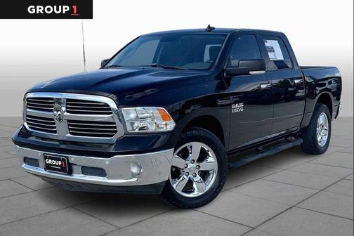 Brilliant Black Crystal Pearlcoat 2018 RAM 1500 Big Horn