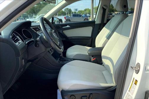 2019 Volkswagen Tiguan 2.0T SE