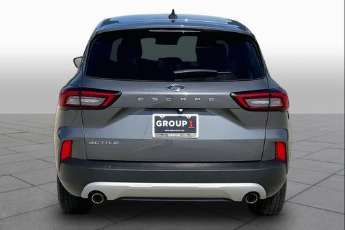 Carbonized Gray Metallic 2024 Ford Escape Active