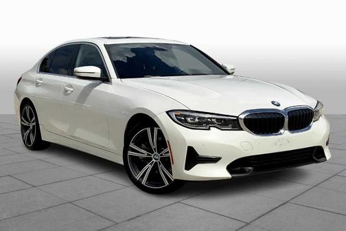 2019 BMW 330 i