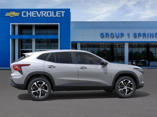Gray 2026 Chevrolet Trax 1RS