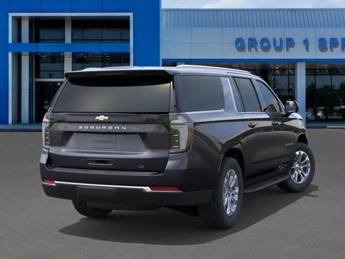 2026 Chevrolet Suburban LT