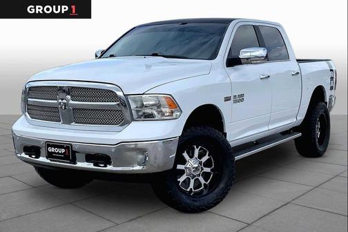 Bright White Clearcoat 2018 RAM 1500 Lone Star
