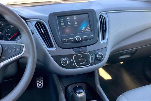 2017 Chevrolet Malibu 1LS