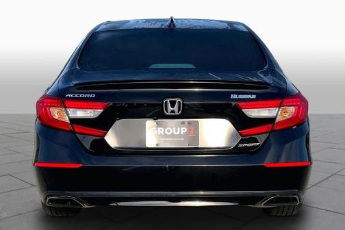 Lunar Silver Metallic 2018 Honda Accord Sport