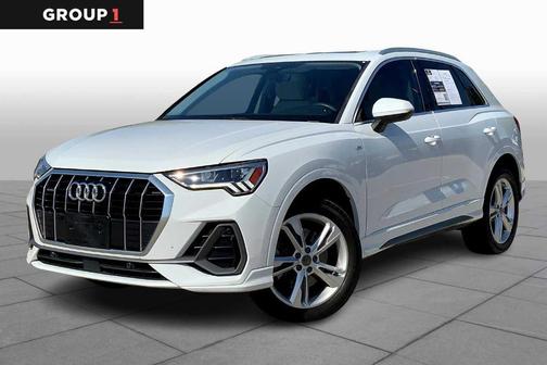 2019 Audi Q3 2.0T S line Premium Plus