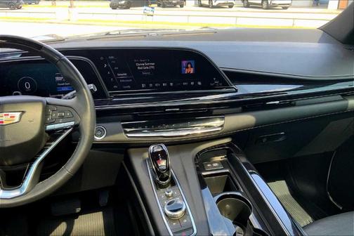 2023 Cadillac Escalade Sport