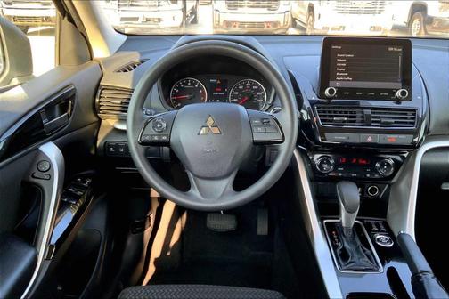 2024 Mitsubishi Eclipse Cross LE