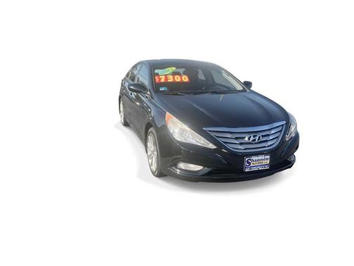 2013 Hyundai SONATA SE