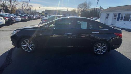 2013 Hyundai SONATA SE