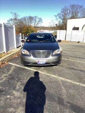 2013 Chrysler 200 LX