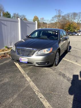 2013 Chrysler 200 LX