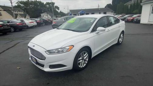 2014 Ford Fusion SE