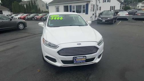 2014 Ford Fusion SE