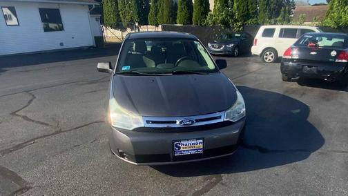 STERLING GRAY METALLIC 2011 Ford Focus SE