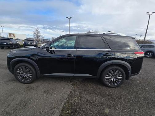 2024 Nissan Pathfinder SL 4WD