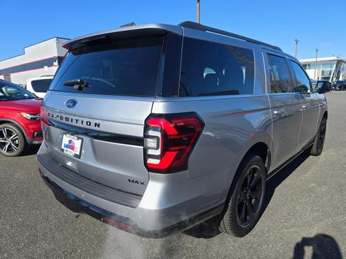 Iconic Silver Metallic 2022 Ford Expedition Max Limited