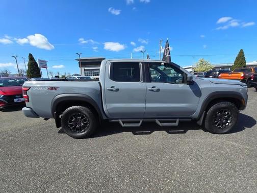 Boulder Gray Pearl 2023 Nissan Frontier PRO-4X
