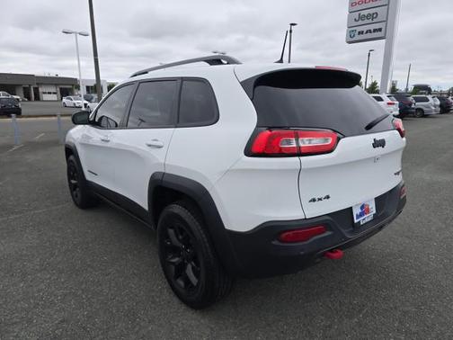 2017 Jeep Cherokee Trailhawk