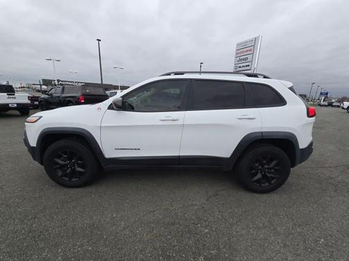 2017 Jeep Cherokee Trailhawk