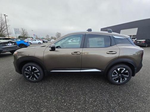 Canyon Bronze Metallic 2026 Nissan Kicks SV