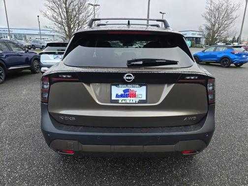 Canyon Bronze Metallic 2026 Nissan Kicks SV