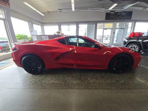 Torch Red 2022 Chevrolet Corvette Stingray w/1LT