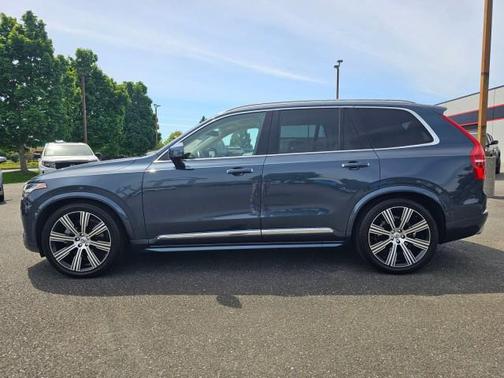 Denim Blue Metallic 2020 Volvo XC90 T6 Inscription