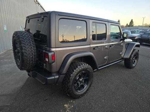 Granite Crystal Metallic Clearcoat 2025 Jeep Wrangler 4xe Willys