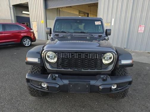 Granite Crystal Metallic Clearcoat 2025 Jeep Wrangler 4xe Willys