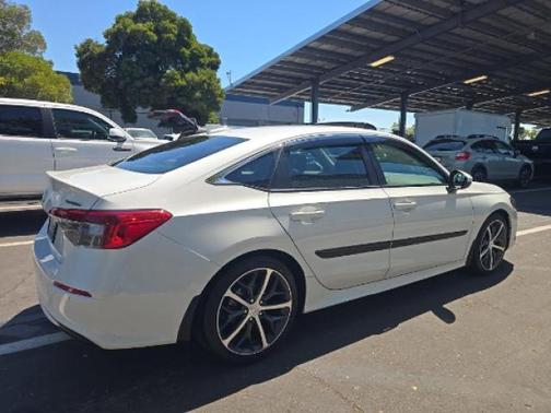 Platinum White Pearl 2022 Honda Civic Touring