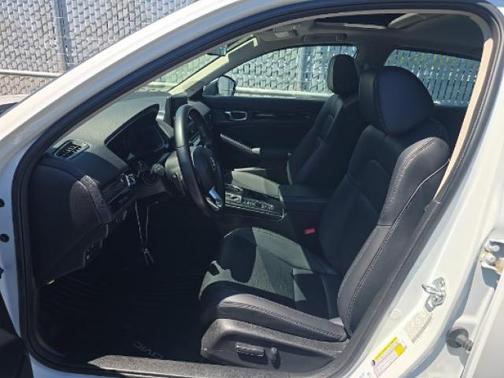 Platinum White Pearl 2022 Honda Civic Touring