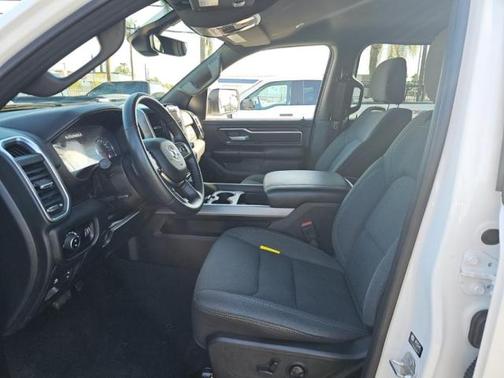 Bright White Clearcoat 2024 RAM 1500 Big Horn/Lone Star