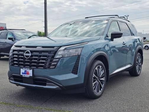 Baltic Teal 2026 Nissan Pathfinder Platinum