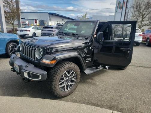 2024 Jeep Wrangler 4-Door Sahara 4x4
