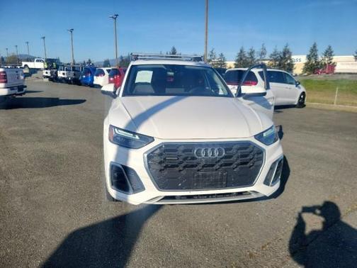 2023 Audi Q5 45 S line Premium Plus