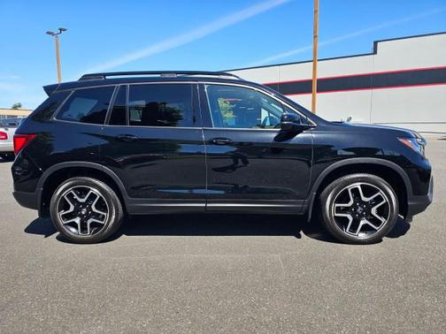 Crystal Black Pearl 2023 Honda Passport AWD Elite