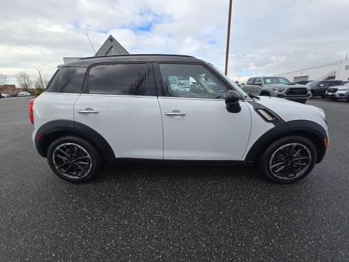 2015 MINI Countryman Cooper S