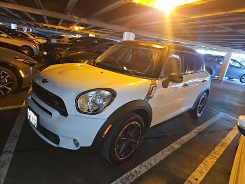 2015 MINI Countryman Cooper S