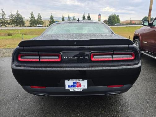 2017 Dodge Challenger SXT