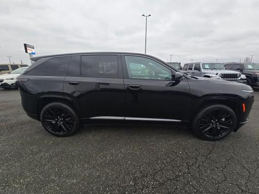 2024 Jeep Wagoneer S Launch Edition