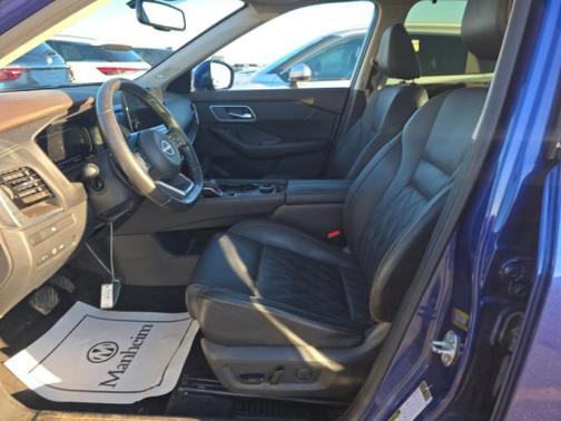 Caspian Blue Metallic 2023 Nissan Rogue Platinum