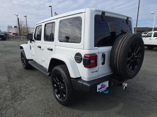 Bright White Clearcoat 2023 Jeep Wrangler 4xe Sahara