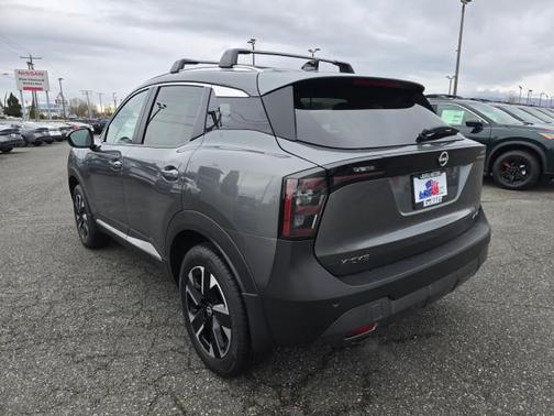 Gun Metallic 2026 Nissan Kicks SV